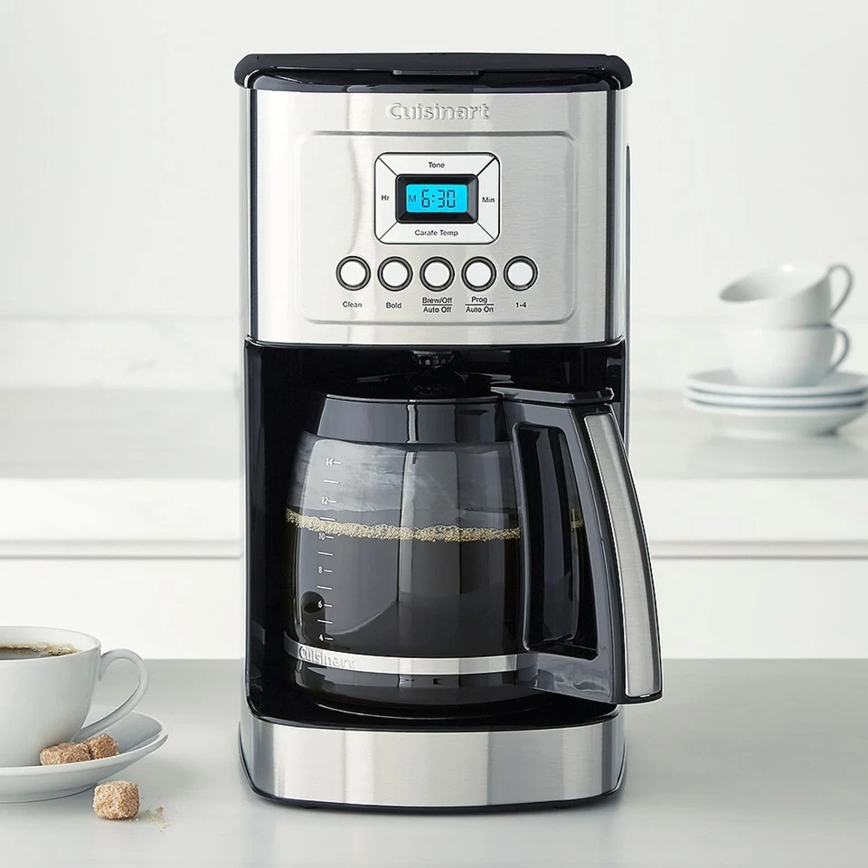 Cafetera programable Cuisinart DCC-3200P1 PerfecTemp con jarra de vidrio, 14 tazas Foto 3 de 4