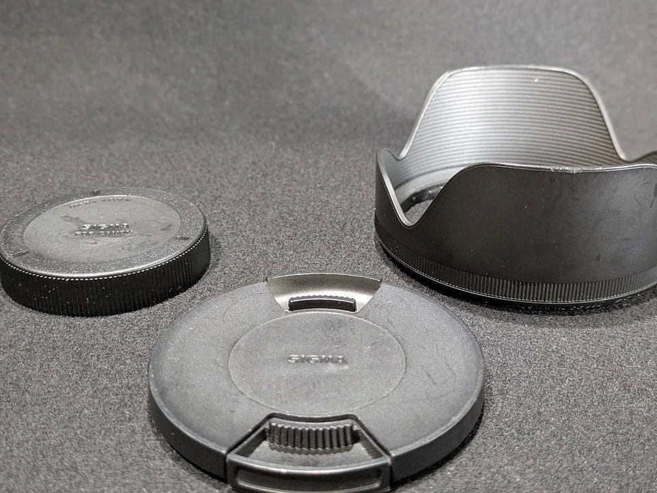 SIGMA 24-105mm F/4 DG OS HSM Art Lens Canon EF [Excellent+++++ w/Hood] Fast Ship - Image 3 of 4