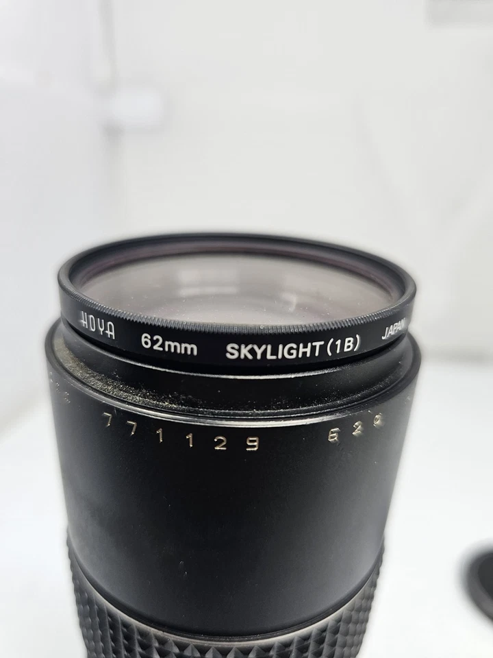 Auto Makinon f=80 -200mm Multi-Coated 1:3.5 Lens With Hova 62mm Skylight Filter  - Image 4 of 4