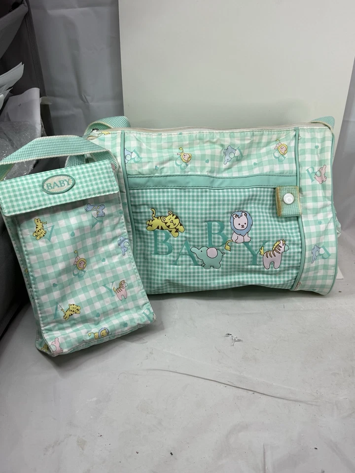 Bolsa de pañales vintage verde guinga baby boom letras animales pastel PVC vinilo toallita Foto 2 de 4