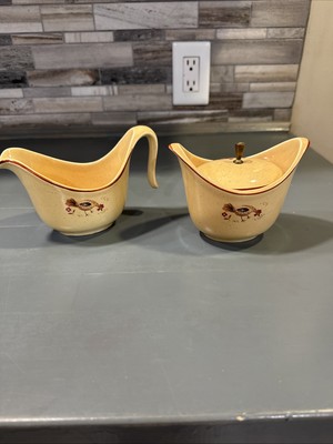 Vintage Mid Century Modern 1960's Creamer and Sugar Bowl with Lid - 3 Pieces USA