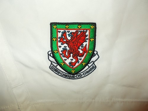 Shorts WALES (XL) UMBRO 2010/2011 TOP!!! Trikot Home WEISS - Bild 2 von 8