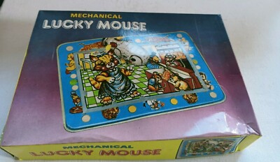 Mechanical lucky mouse Tin Game Vintage Wind Up tin toy 