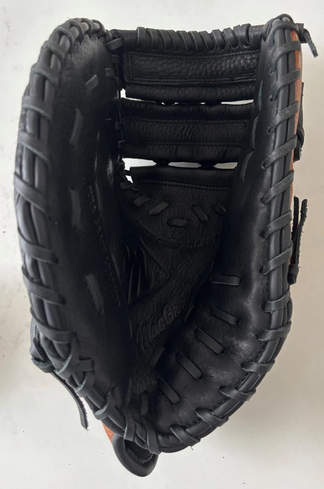Guante de primera base MacGregor 12,5 para atrapar mano derecha modelo MCFB100X + pelota Foto 2 de 4