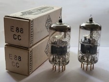 Telefunken E88cc Matched Pair Orig. Boxes ◇ Base - Ulm 1969 - Same Code - Nos