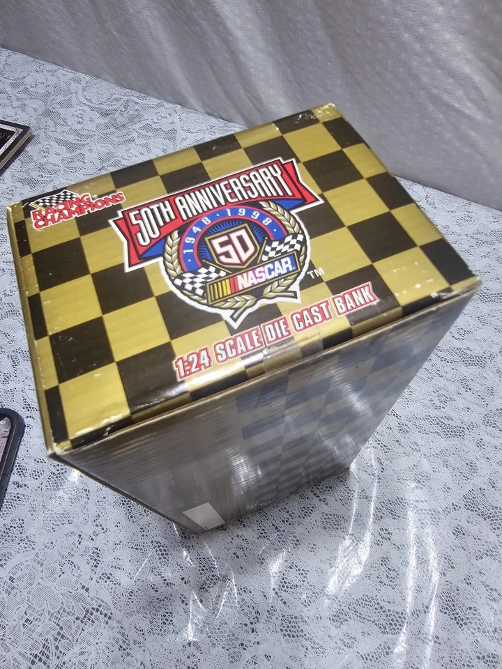 Racing Champions 50 Aniversario NASCAR Oro 1:24 Die Cast Stock Car #6 Limited Foto 4 de 4