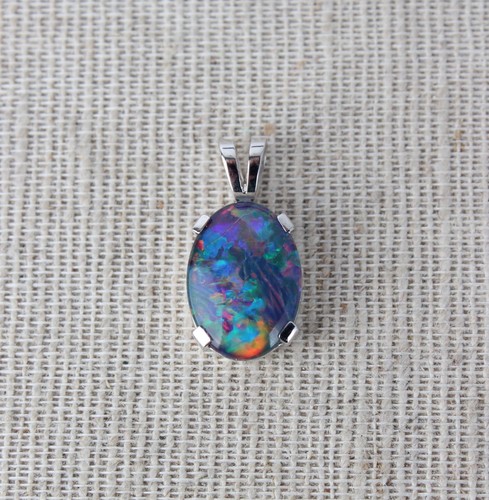 Weißgold Anhänger mit Opal-Triplette 585