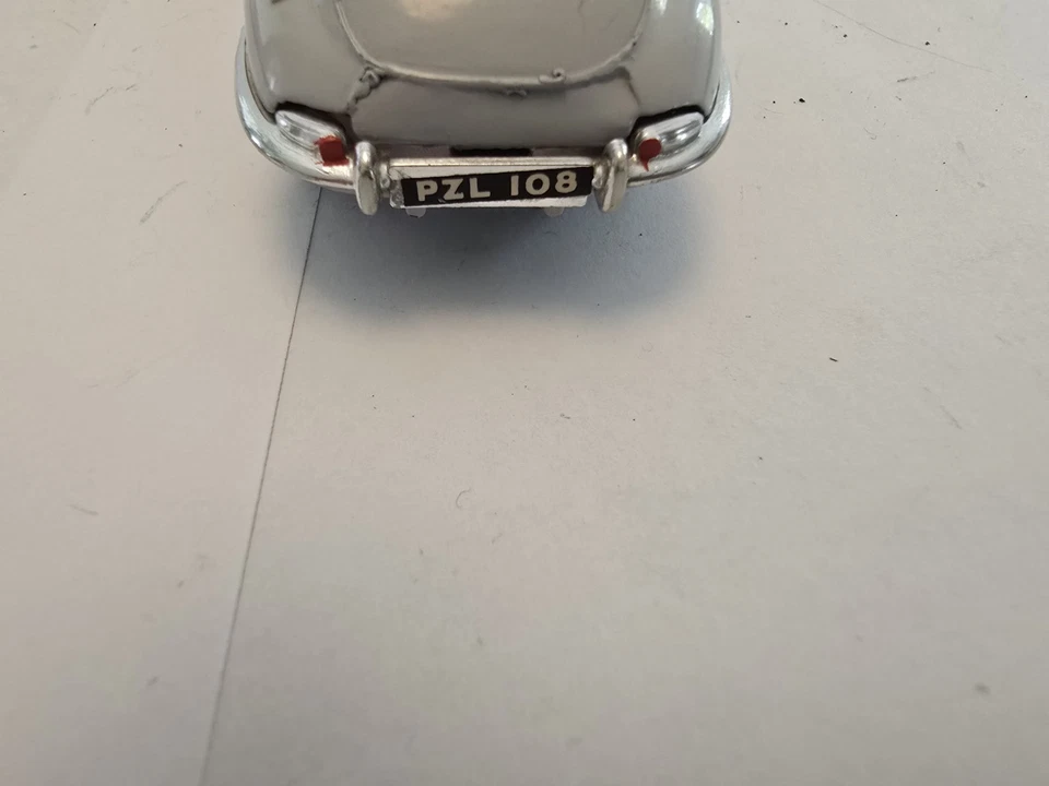 triang spot on 217 JAGUAR XKE E TYPE (287) - Image 4 of 4