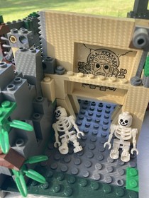 LEGO Indiana Jones: Temple Escape (7623) Incomplete set