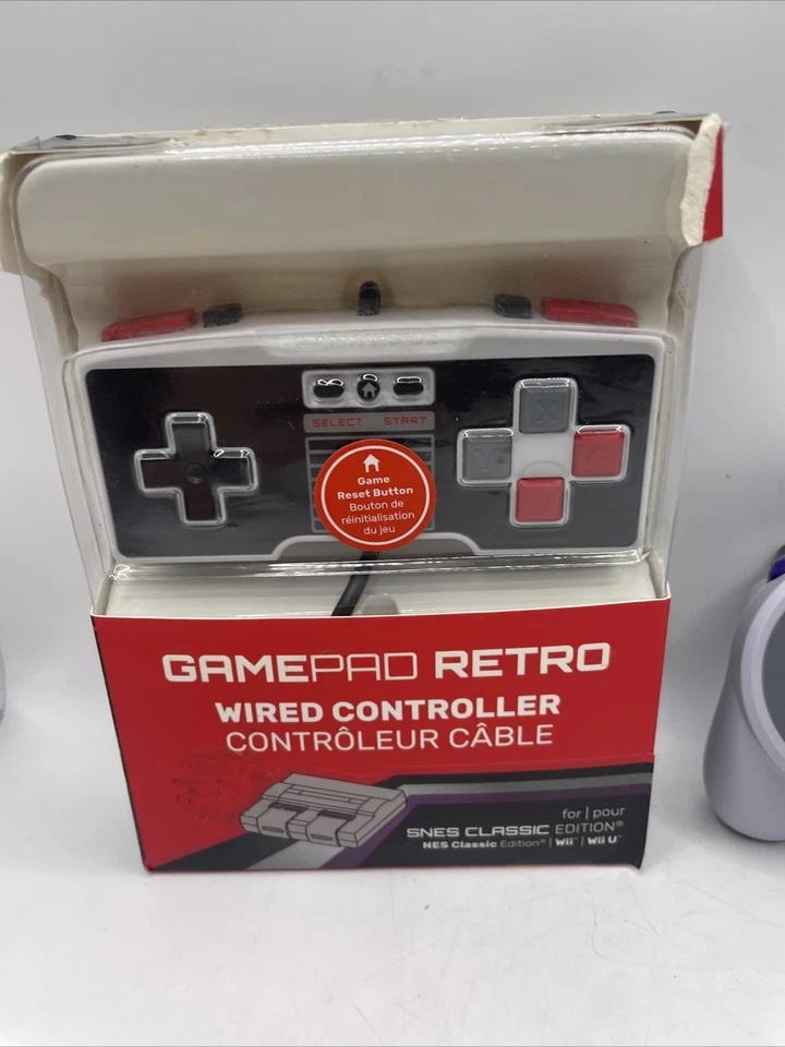 My Arcade GamePad Classic Wired Controller for NES Classic Edition & SNES Lot - Image 2 of 4