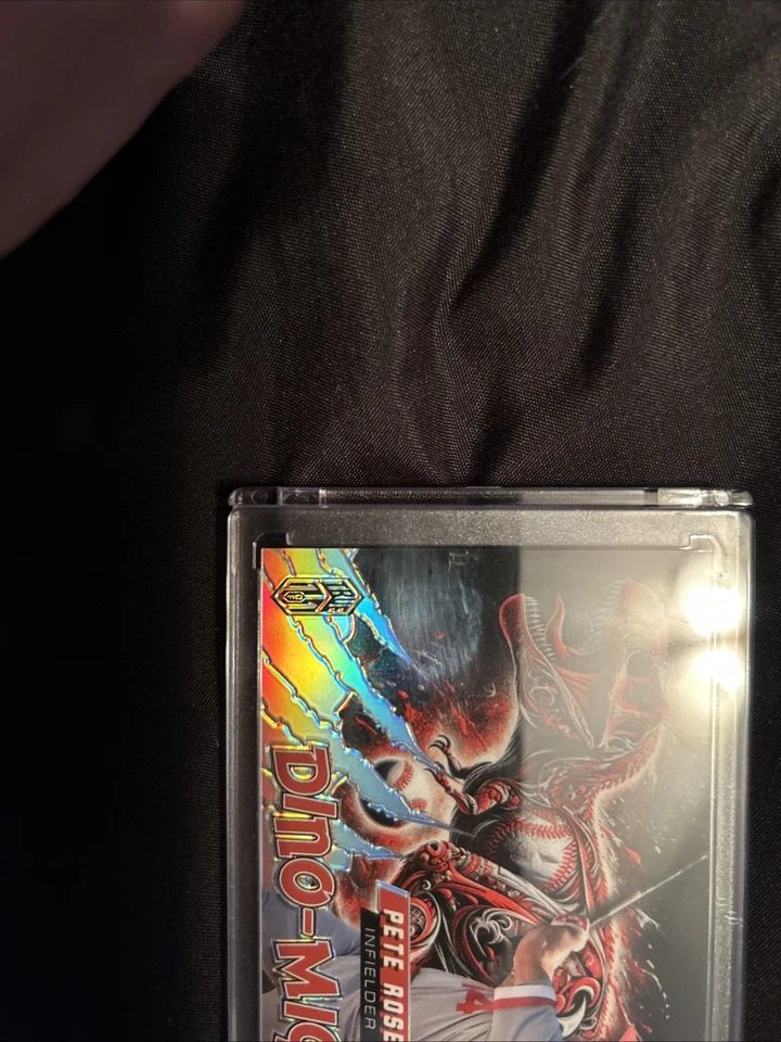 Pete Rose 2024 Wild Card Dino-Might VERDADERO 1/1 COMBINACIÓN DE COLORES Foto 3 de 4