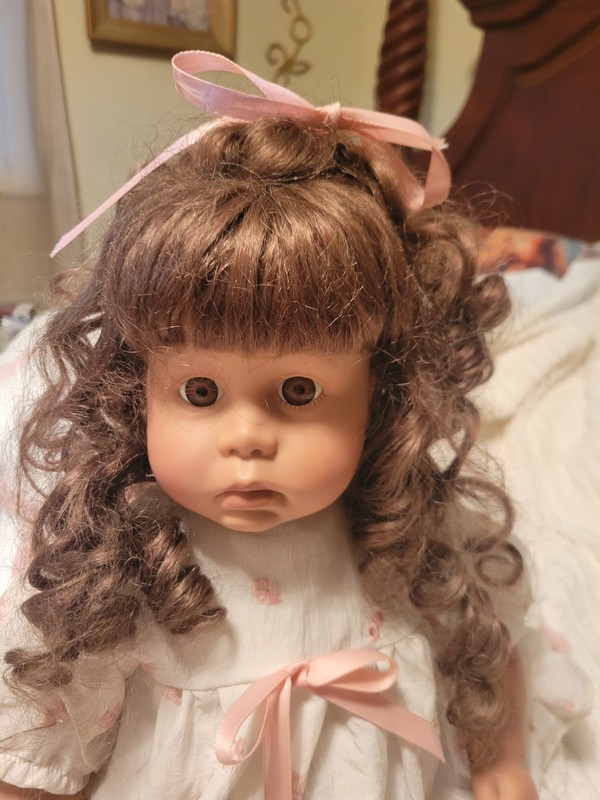 1989 Pat Secrist Baby Doll Angela Signed J. Zook #10  (Johannes) 21" READ Descri