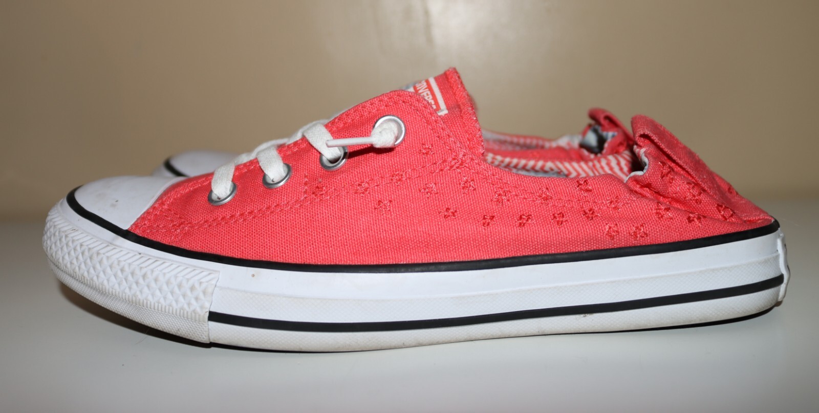 Converse Shoreline Slip On Chucks Sneakers Womens Coral Red