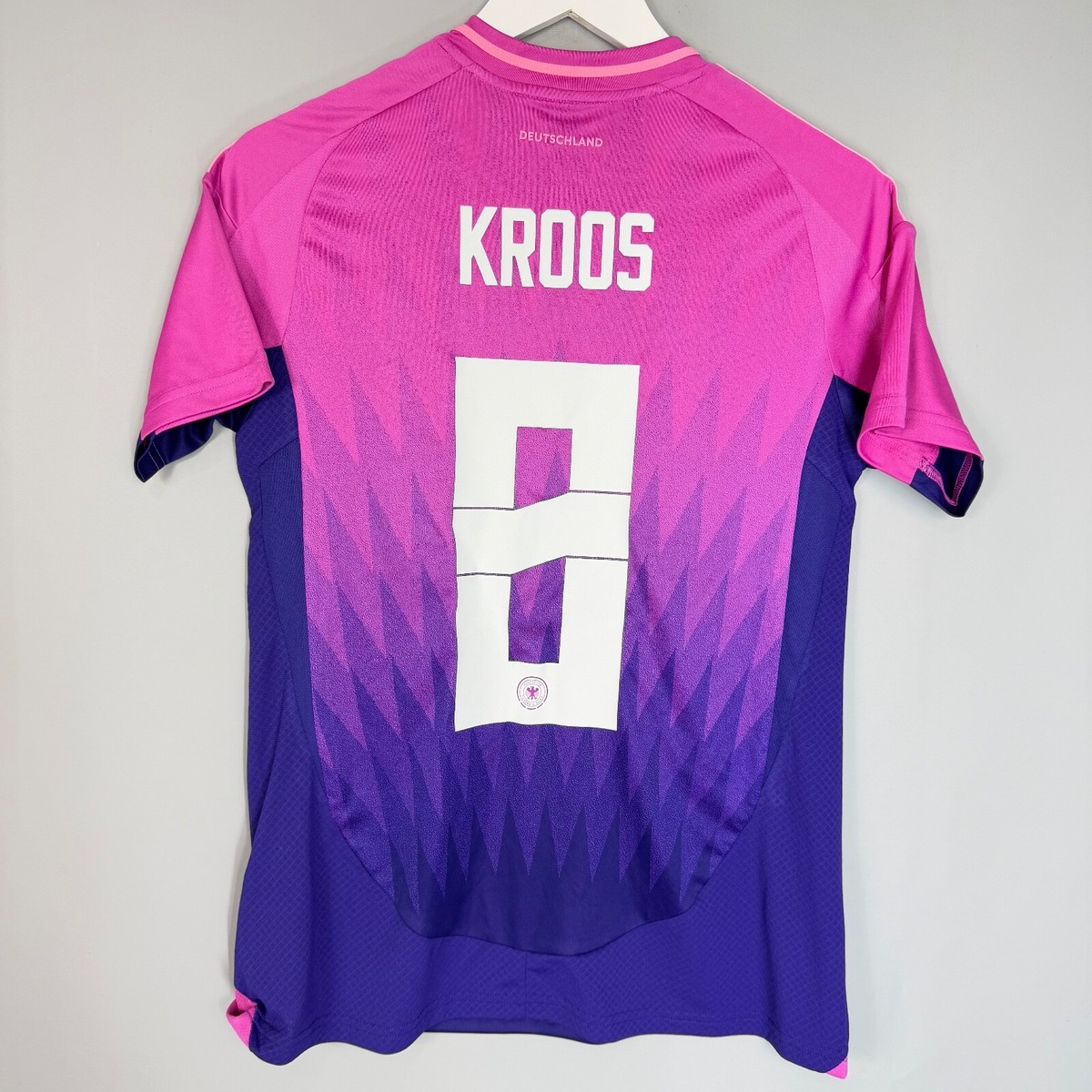 adidas ドイツ代表 KROOS 8 シャツ l 楽天市場】【スピード出荷】アディダス 2024 ドイツ代表 #8
