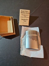 Smoke Tin Tool Marlboro Portable Ashtray Siver Tone Vertical Lines New Sealed