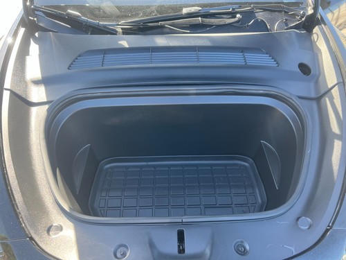 2023 Tesla Model Y - Picture 12 of 31