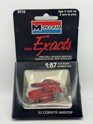 Monogram 1989 Mini Exacts '63 Corvette Hard Top - 1:87 Diecast Chassis