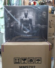 *New*Hot Toys MMS702 The Dark Knight Rises: Batman Armory with Bruce Wayne 1/6