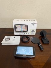 TomTom GO 500 Automotive GPS Bundle 5in Touchscreen USA/CAN/MEX 4FA50