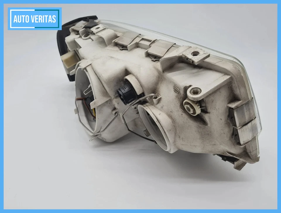 Original Audi Audi 80 / Coupe / Cabrio Type 89 Headlights Left 138837-00 - Image 3 of 4