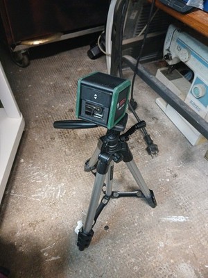BOSCH ADVANCED LEVEL 360 und extra stativ und Laser Beide Neu