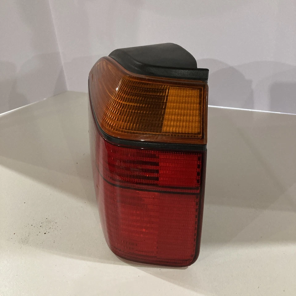 92 93 94 95 96 97 98 大众高尔夫敞篷车尾灯右乘客侧大众 — 第 4/4 张图片