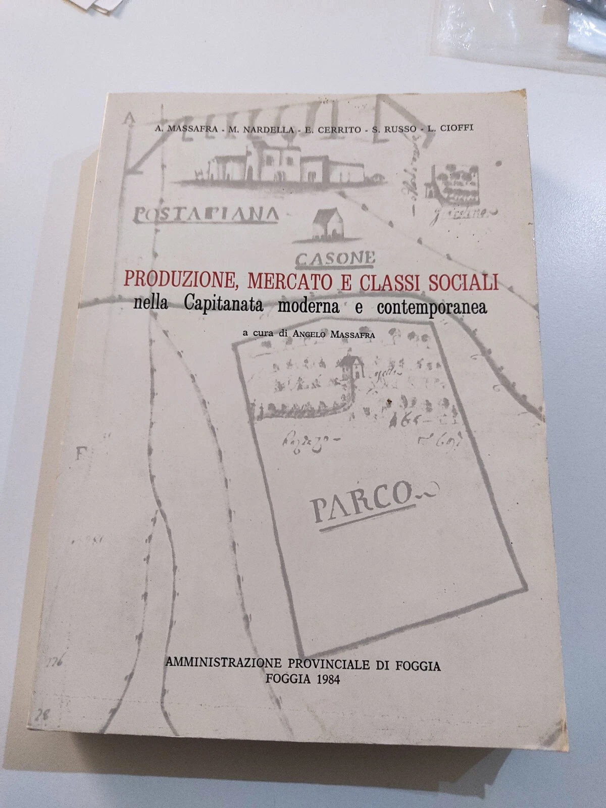 Foto 1 di 10