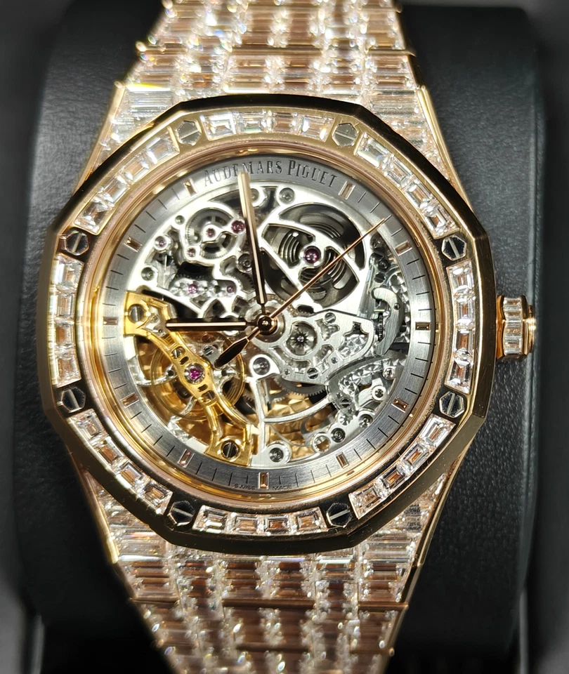 Audemars Piguet Royal Oak Skeleton 15417OR.ZZ.1267OR.01.A Openworked CHANDELIER - Image 4 of 4