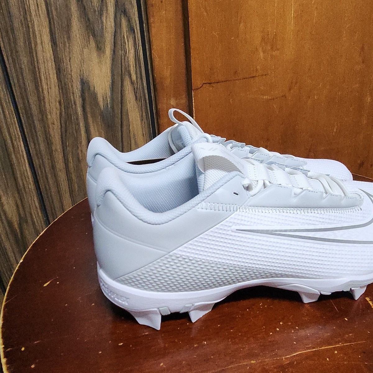 Nike Vapor Edge Shark 2 28cm アメフト スパイク Amazon.com | Nike Vapor Edge Shark 2 Molded Football Cleats