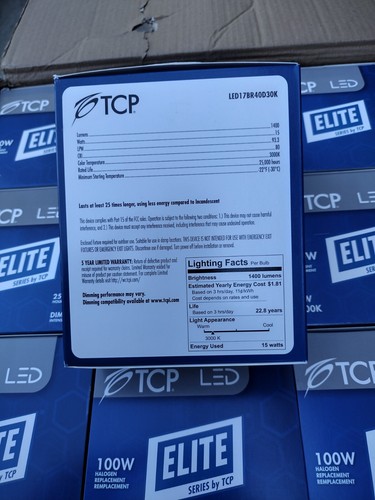 15W Fully Dimmable LED BR40 Light Bulb, 100W Equivalent, 1400lm, 3000K - Picture 7 of 9