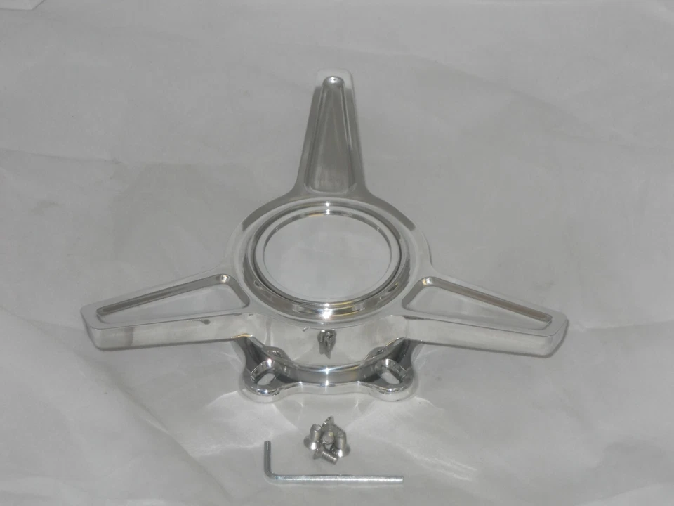 4 ALUMINIO PULIDO SPINNER TRIBAR IMITACIÓN RUEDA LLANTA TAPA CENTRAL 5 BASE OREJA PERRO Foto 3 de 4