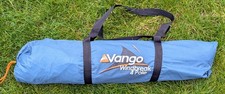 Cortavientos Vango 4 postes, 4,35 m de largo y 1,4 m de alto. Buen estado. PVP £79,99