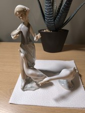 Lladro Figurines.Girl Feeding Geese