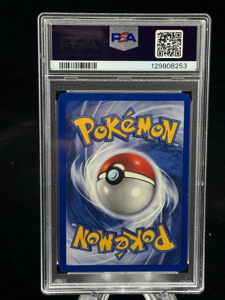 Totodile #81 1st Edition Neo Genesis 2000 Pokémon PSA 8 💦 - Image 2 of 2