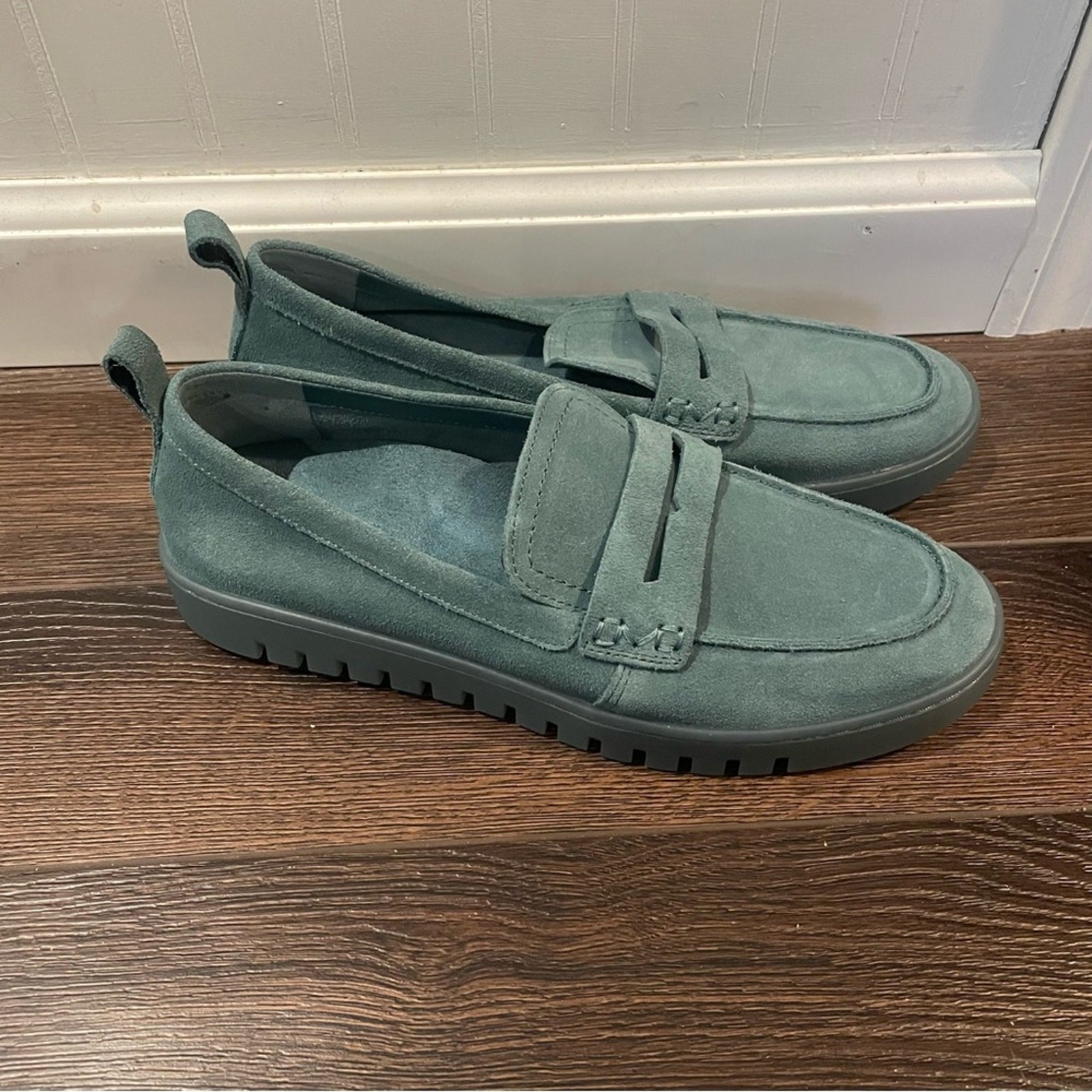 Vionic Uptown Loafer Orthotic Comfy in Pacific Haze Blue Suede 9.5 WIDE