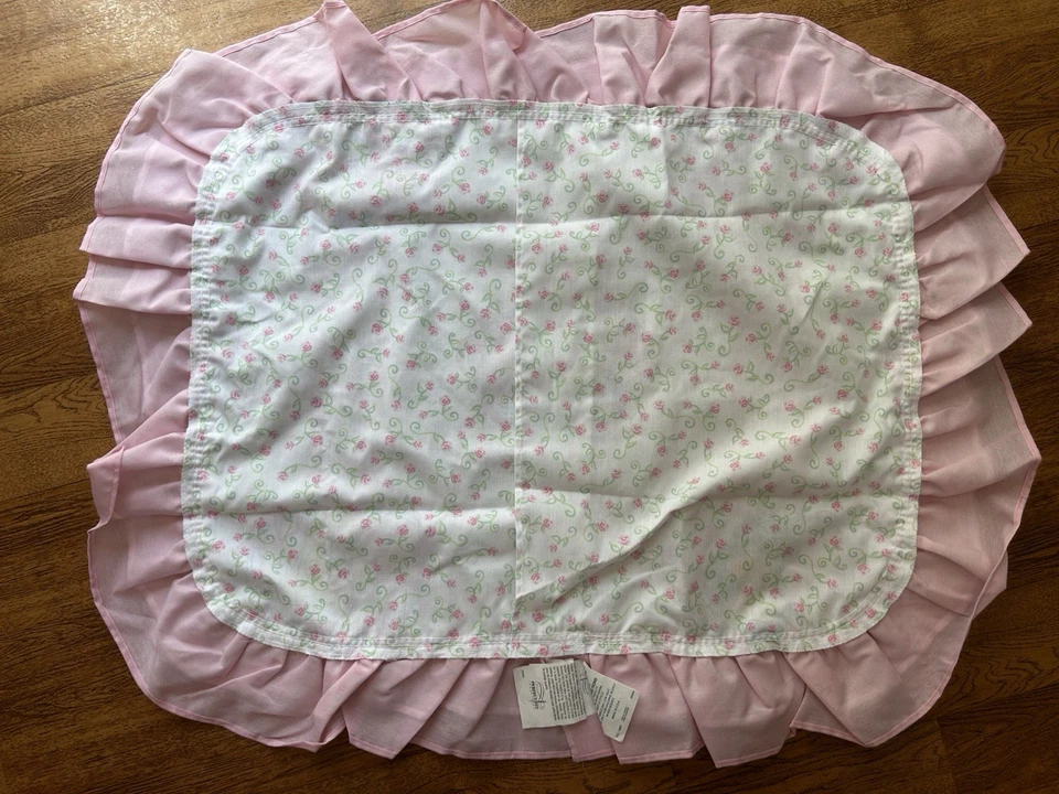 Almohada de princesa vintage de los años 90 con volantes y lazos / Cenicienta, Bella, etc. Foto 2 de 4