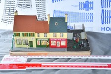 3 Shop's Diorama. Missing Fencing Etc. Needs TLC. 22.5x17.5x10cm High. OO Gauge