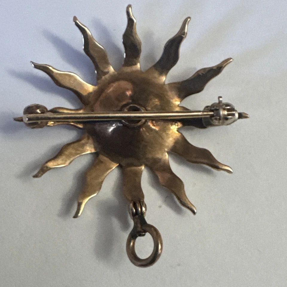 Broche colgante victoriano de oro de 14 quilates y diamantes Sunburst Foto 4 de 4