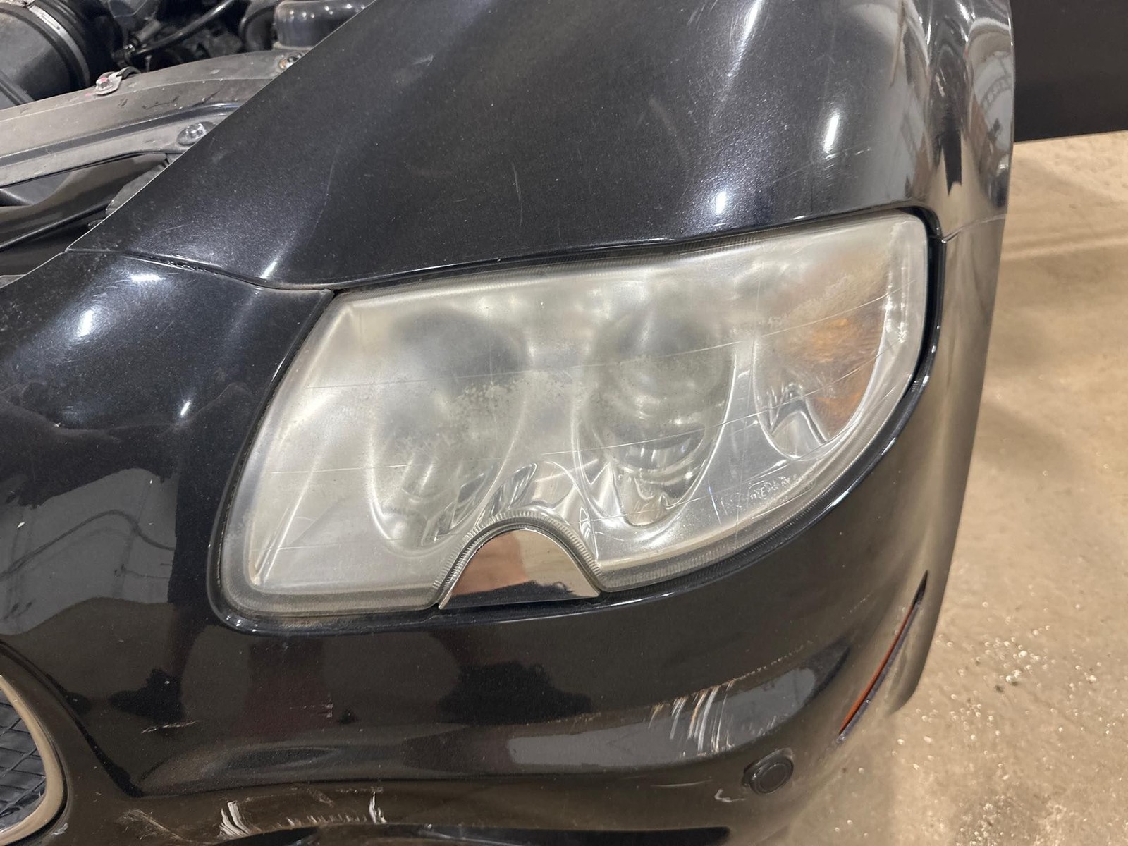 Used Headlight Assembly fits: 2008 Maserati QUATTROPORTE  Grade A