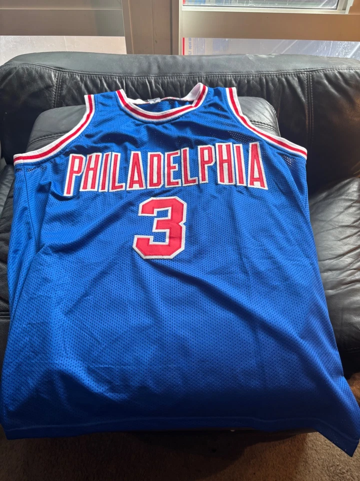 Allen Iverson Philadelphia 76ers Jersey Cosido XL Nuevo Estudio Armario Subasta Foto 2 de 4