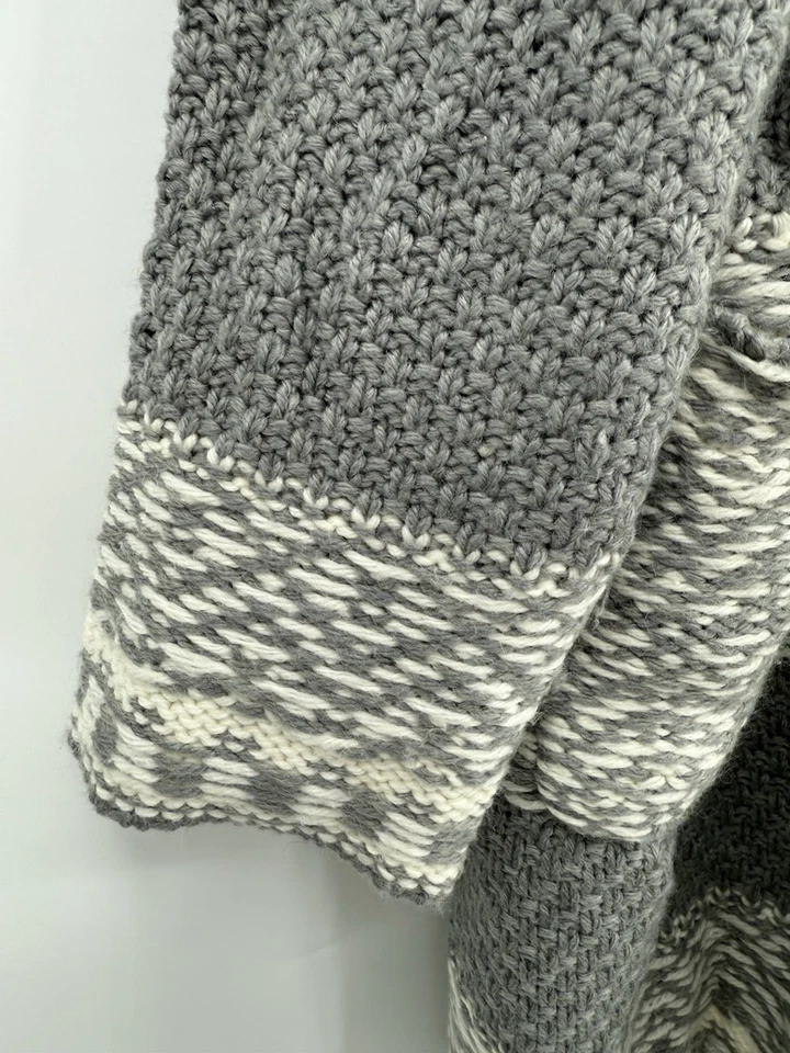 Lucky Brand Sweater Womens Large Gray Acrylic Wool Long Heavy Aztec Boho Open - Image 4 of 4