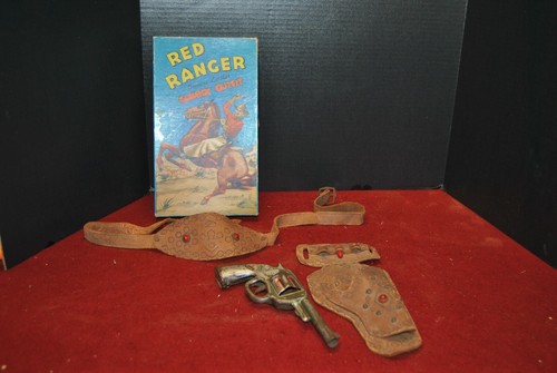 ABITO DA COWBOY ROSSO RANGER CON SCATOLA GIOCATTOLI WYANDOTTE - Foto 2 di 12