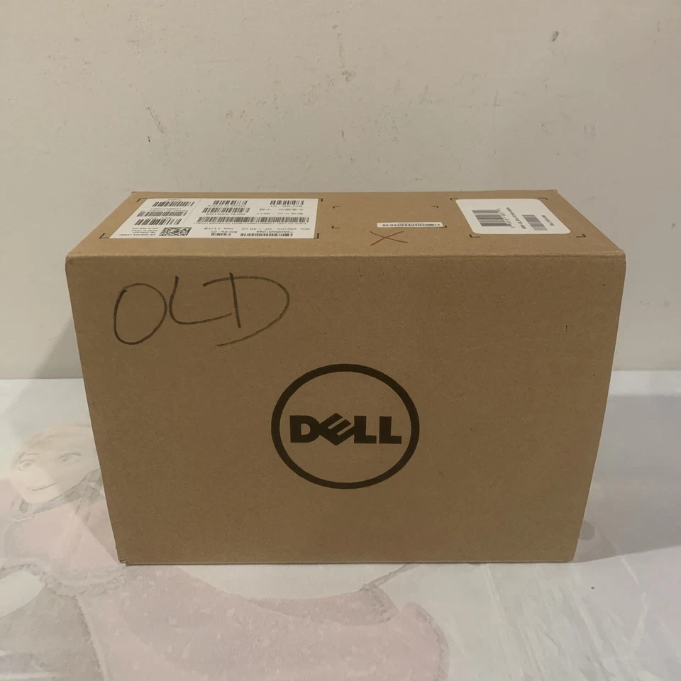 DELL WD15 Thunderbolt USB-C 4K Docking Station W/ 130w Power Adapter NEW In Box - Image 2 of 4