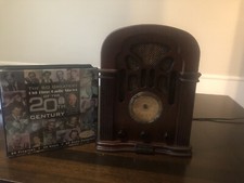 Vintage Thomas Collector&rsquo;s Edition Radio + &ldquo;The 60 Greatest Old-Time Radio Shows
