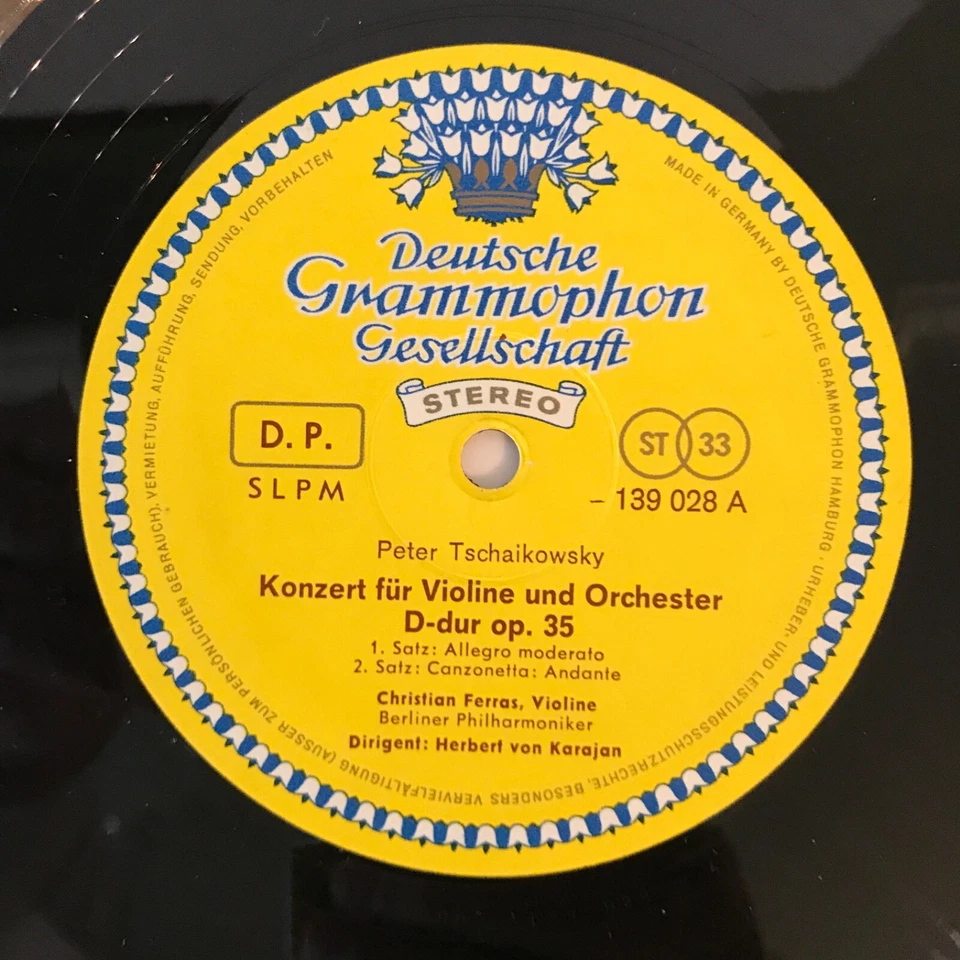 Tchaikovsky Violin Concertos Capriccio Italien Vinyl LP DGG 1967 Von Karajan - Image 4 of 4