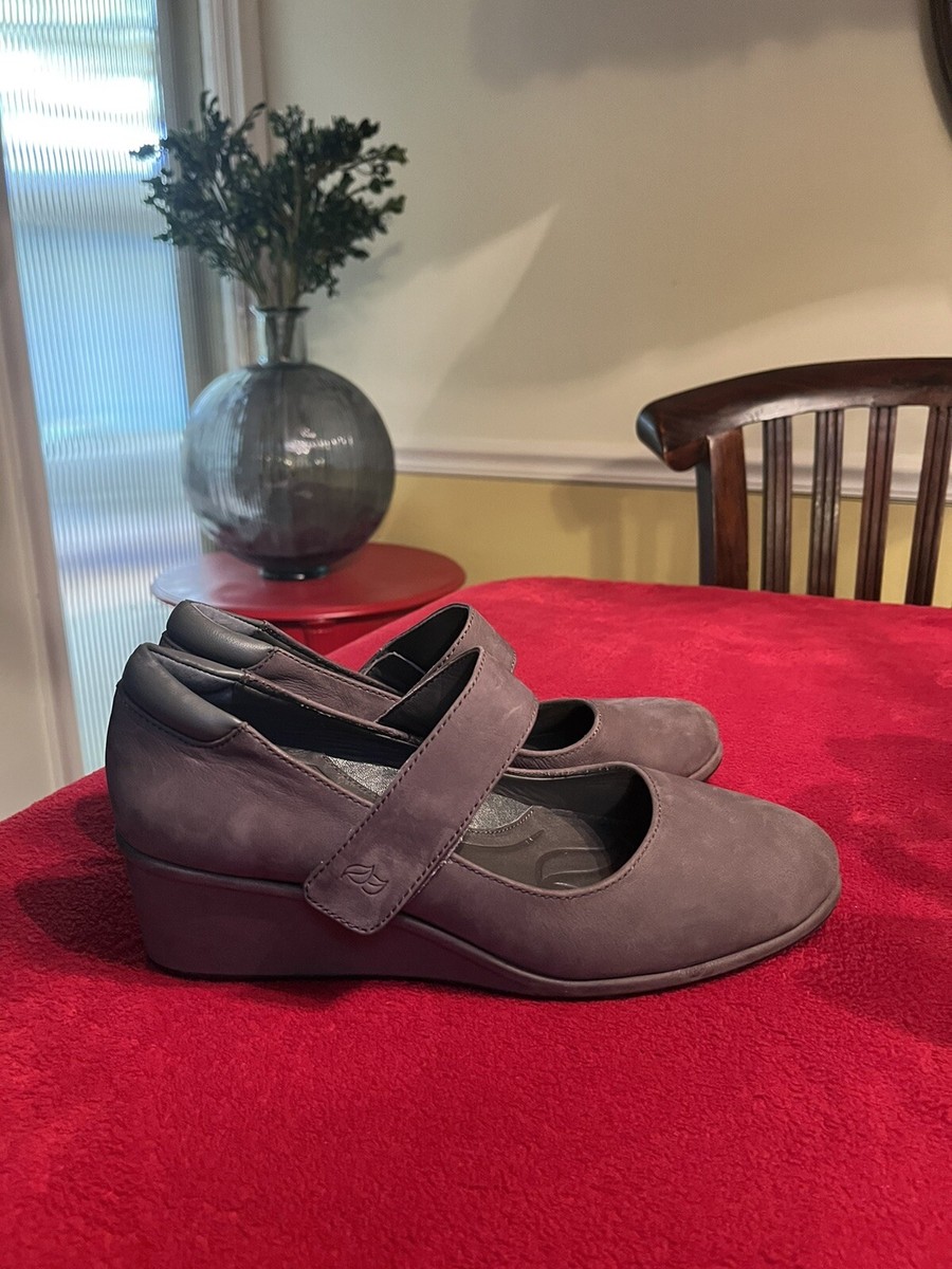 Women's Nurture Gray Wedge Mary Jane Shoes Size 11 M New | eBay
