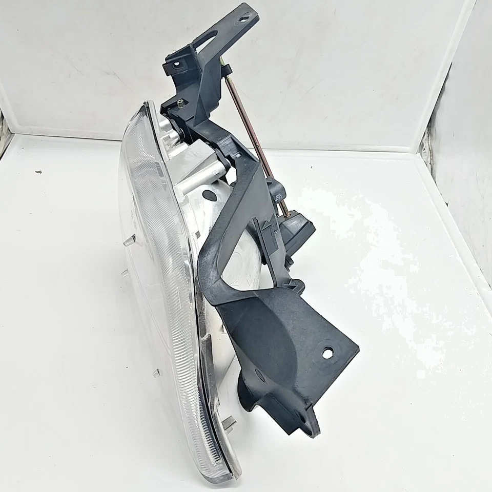 Conjunto de faros de pasajero Dorman 159-0085 se adapta a Venture Montana Silhouette Nuevo de Lote Antiguo Foto 3 de 4