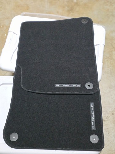 Porsche Cayenne FACTORY ORIGINAL Slate Gray2024-2025 Carpeted OEM FLOOR MAT SET