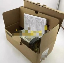 Brand new R88M-K20030H-BS2 servo motor R88MK2...