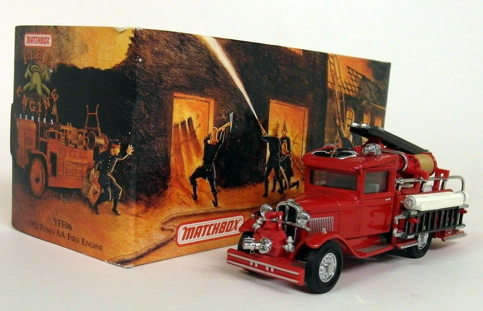 Matchbox Yesteryear - YFE06 1932 Ford AA Fire Engine Diecast model Fire Truck - Image 2 of 4